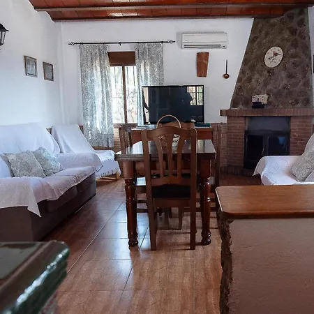 Country house El Tejo Y Mirador Del Segura Yeste
