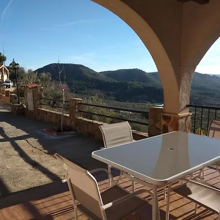 El Tejo Y Mirador Del Segura Yeste